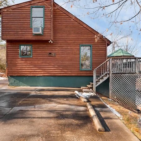 Fontana By Avantstay Gorgeous Mountain Cabin W Views Hot Tub Game Room Gatlinburg Exteriör bild